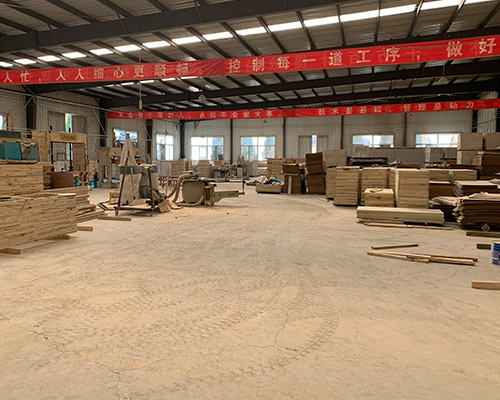 木門(mén)車(chē)間一角