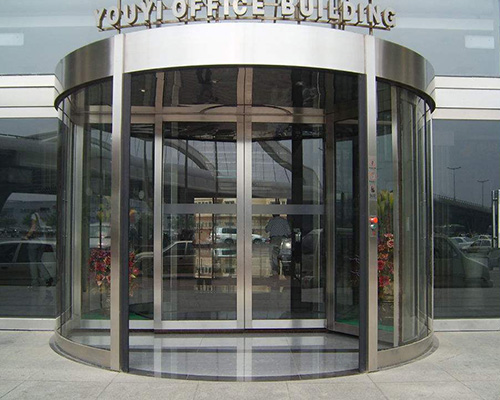 玻璃旋轉(zhuǎn)門