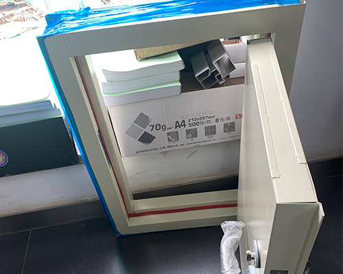 鋼質(zhì)防火門樣品